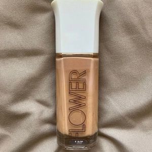 FLOWER About Face Foundation (Deep Shade)